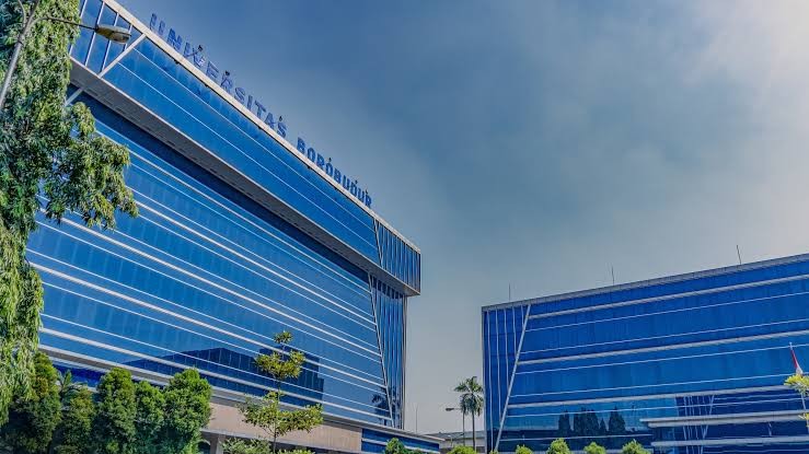2024 Menjadi Tahun Unggul Universitas Borobudur