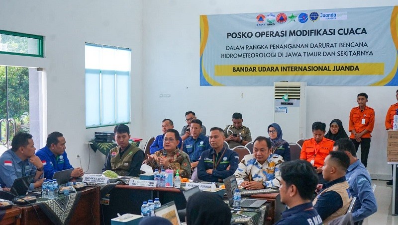 Audiensi Dengan BMKG Juanda, Pj Gubernur Adhy: Jatim Mulai Modifikasi Cuaca Hingga 22 Desember 2024