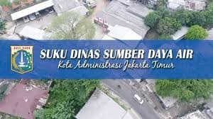 Sepanjang 2024 Sudin SDA Jaktim Lakukan Pengerukan Lumpur di 24 Lokasi
