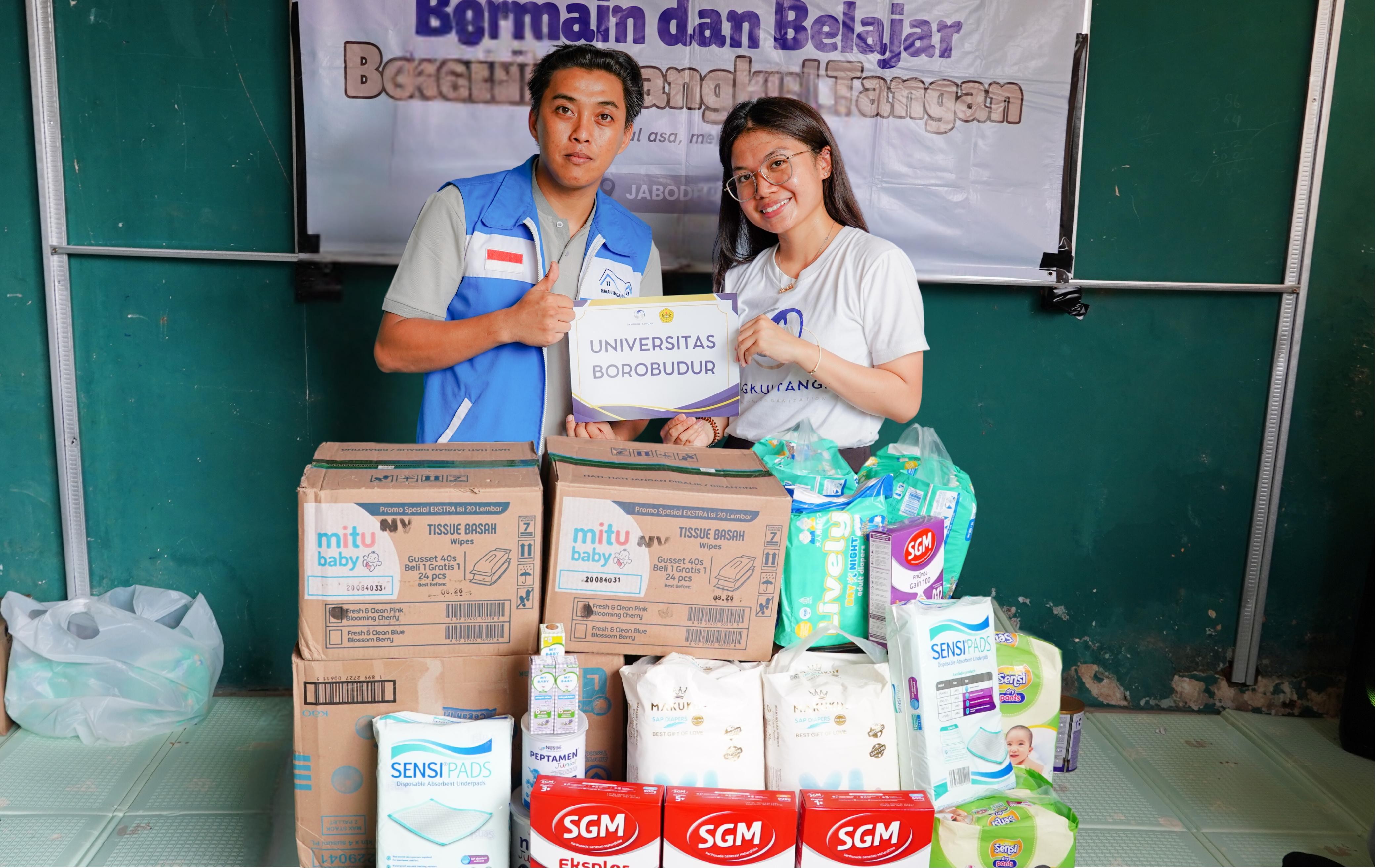Universitas Borobudur Rayakan Akhir Tahun dengan Dukung Anak-Anak Pejuang Penyakit Kronis