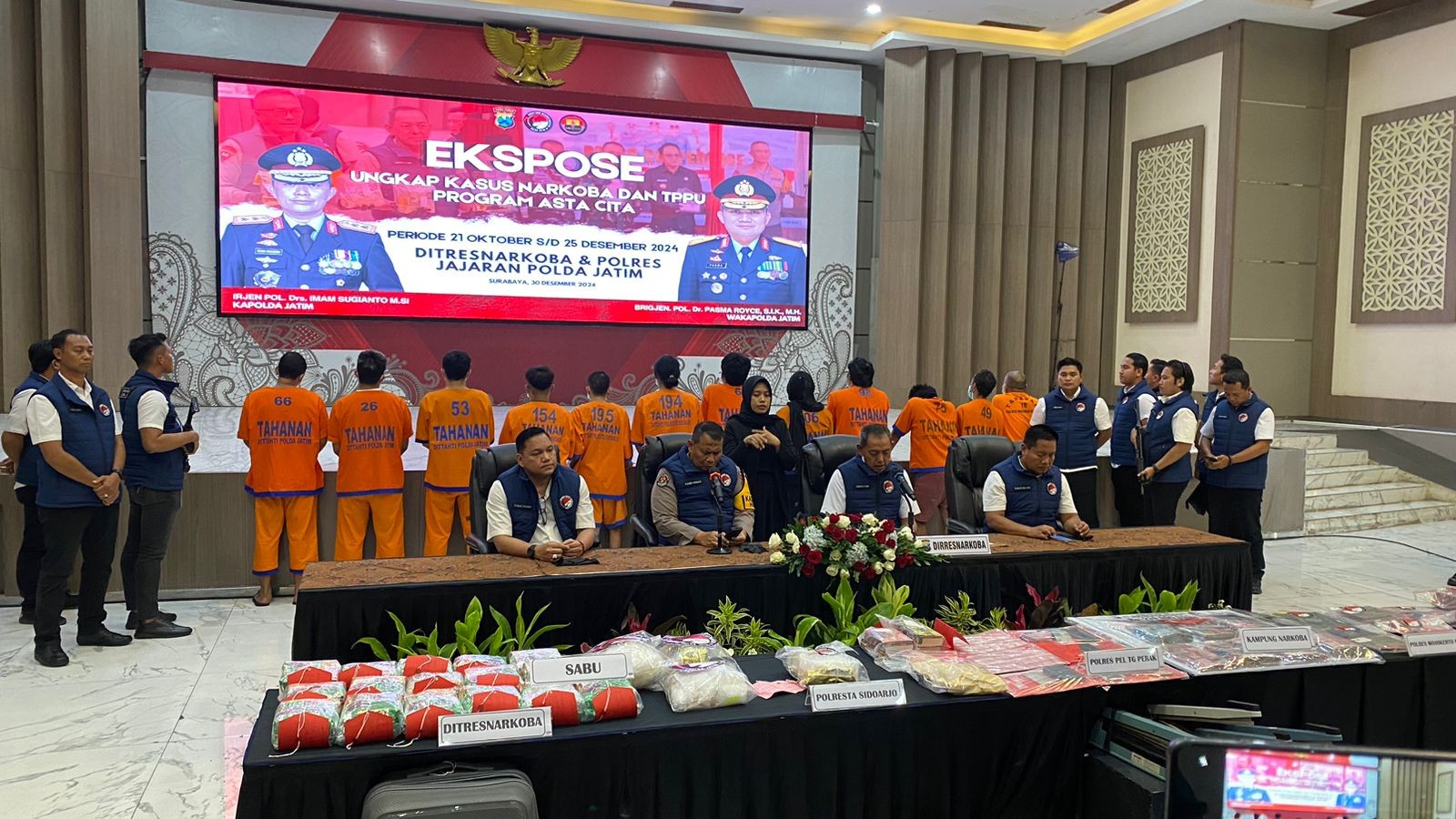 Polda Jatim Berhasil Ungkap 819 Kasus Narkoba dalam 100 Hari Program Asta Cita