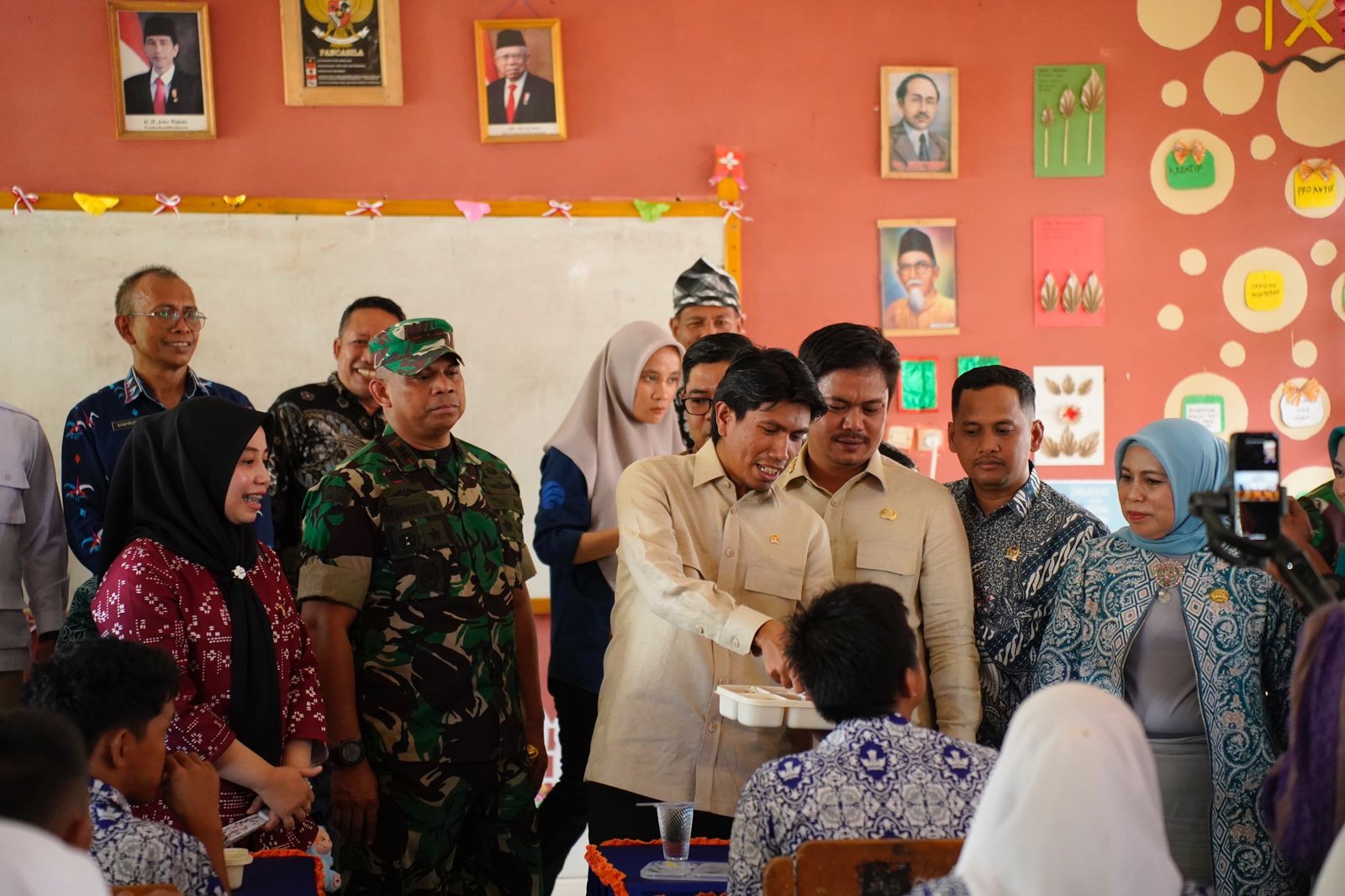 DPR Dorong Pemda Koltim Sukseskan Program MBG dan Swasembada Pangan