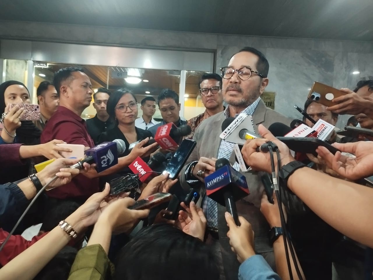 Copot Lencana DPR, Firman Soebagyo Kesal Trenggono Lamban Tangani Pagar Laut