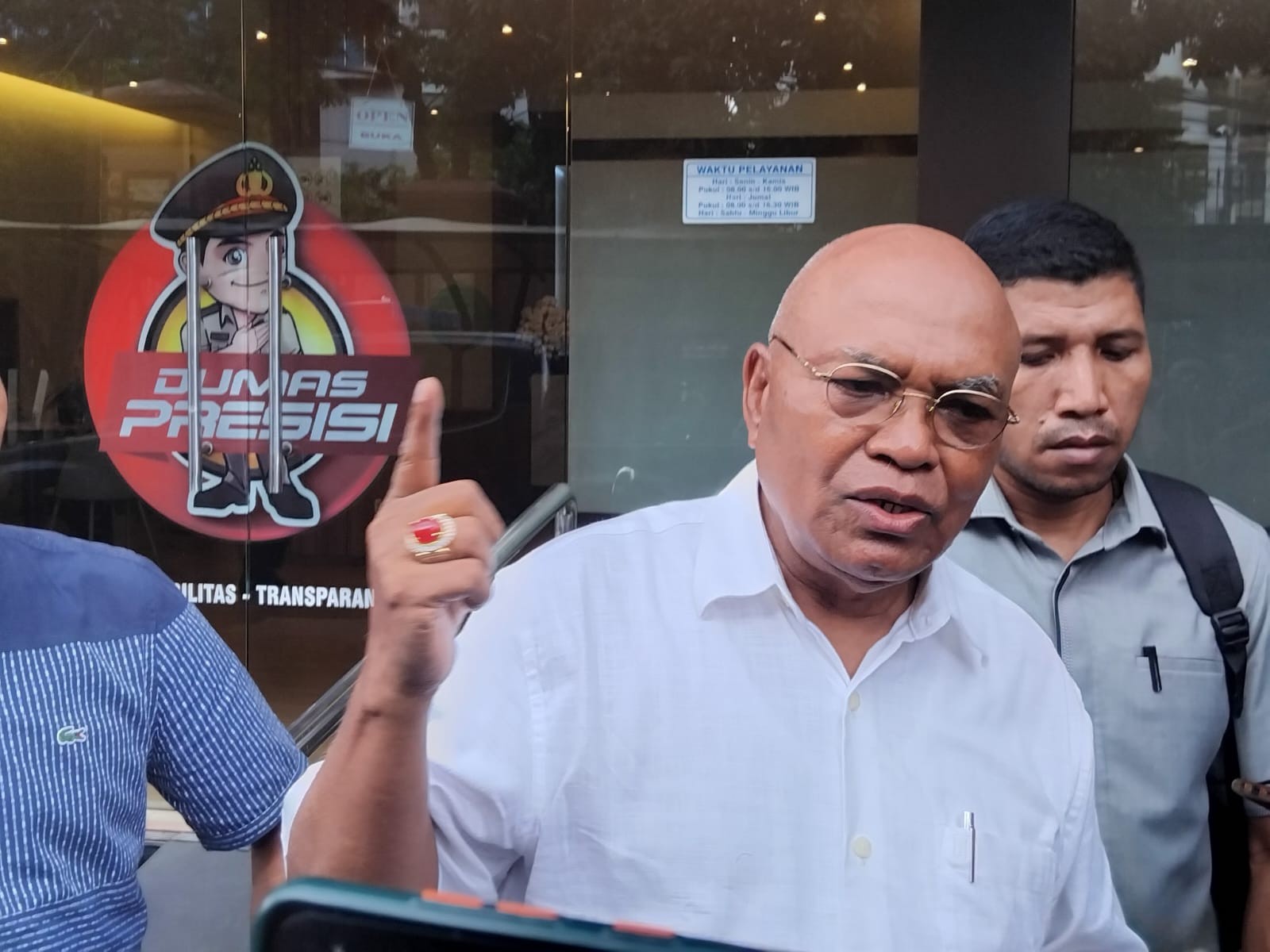 Datangi Bareskrim, Kuasa Hukum Minta Kapolri Segera Bebaskan Julia Santoso