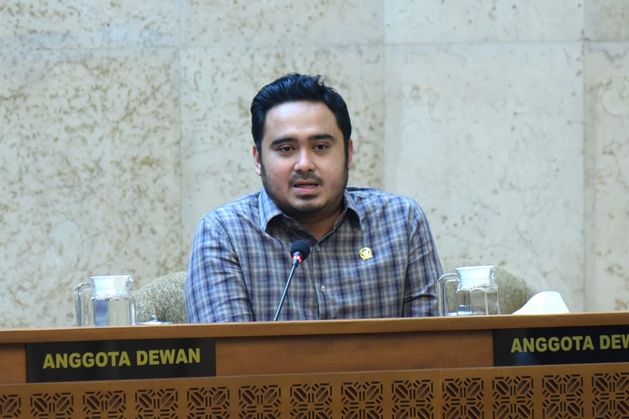 Baleg DPR RI Dorong Pengetatan Syarat PMI Ke Luar Negeri di RUU Migran