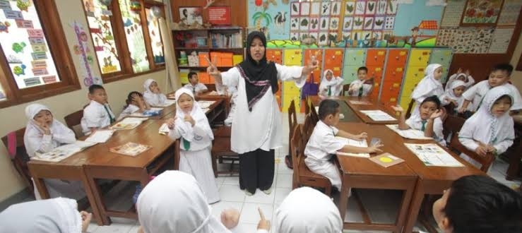 DPRD DKI Usul Pemprov Tambah Dana Hibah Bagi Guru Madrasah