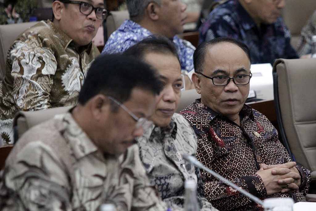 Menkop Budi Arie Raker Dengan Komisi VI DPR Bahas Efisiensi Anggaran