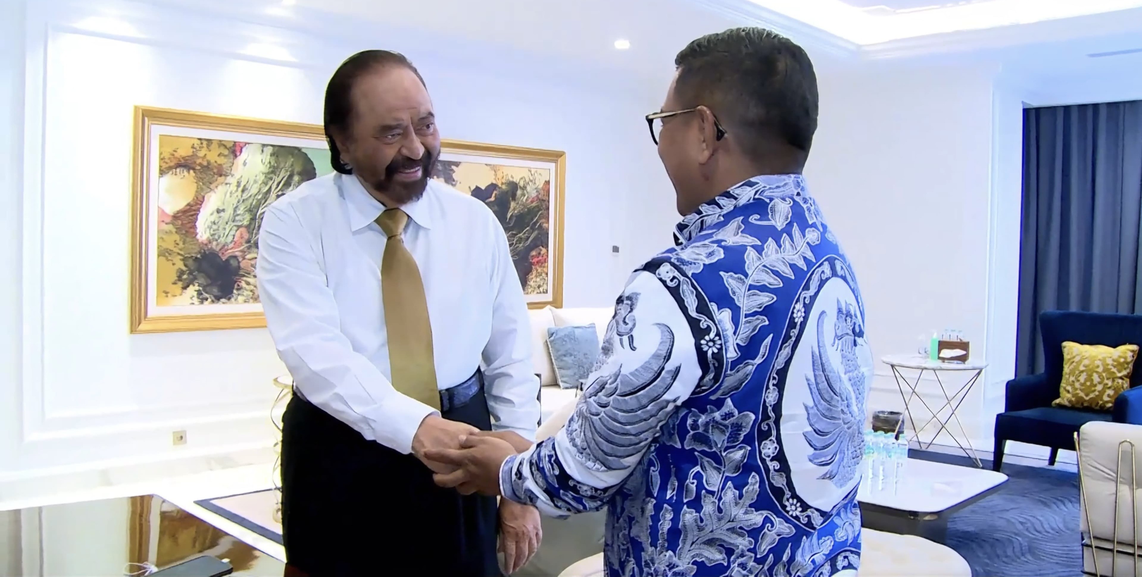Ingin Bangun Banten Lebih Baik, Andra Soni Sowan ke Surya Paloh