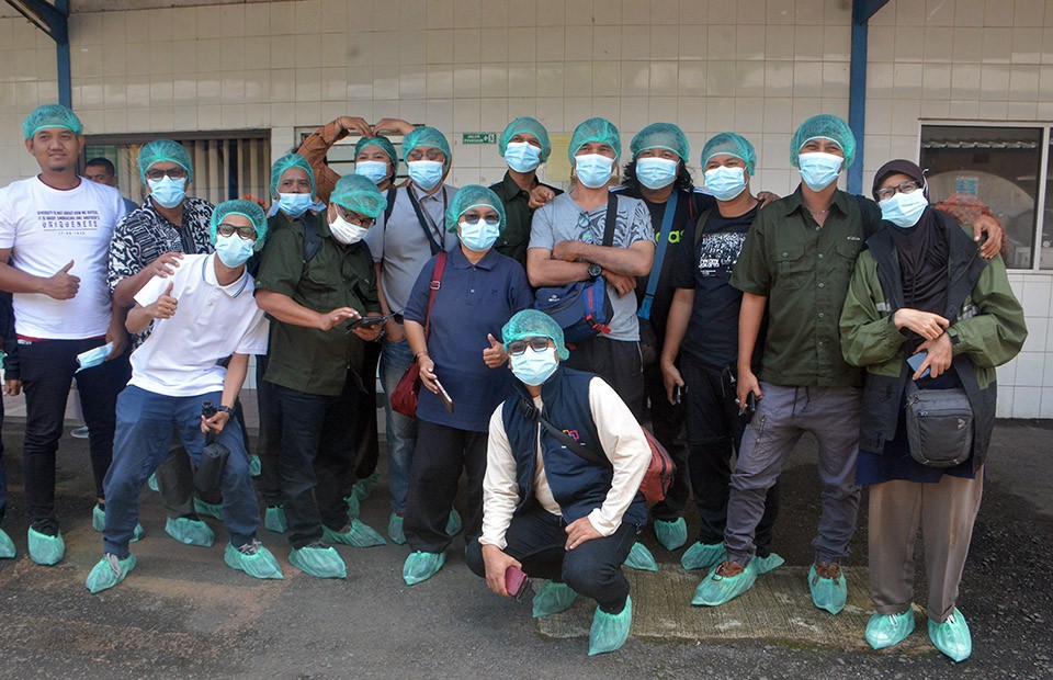 Dukung Industri Susu Lokal, KWP Dan DPR  Kunjungi Koperasi Peternak Bandung Selatan (KPBS) Pangalengan