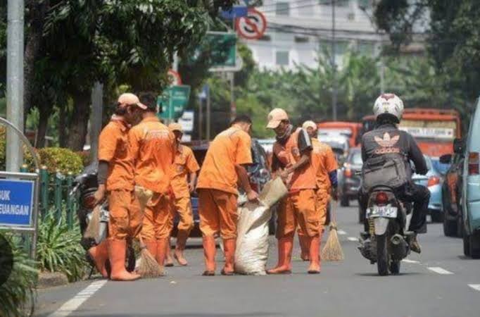 Jamin Kebersihan saat Pelantikan Kepala Daerah, DLH Jakarta Terjunkan Ratusan Personel
