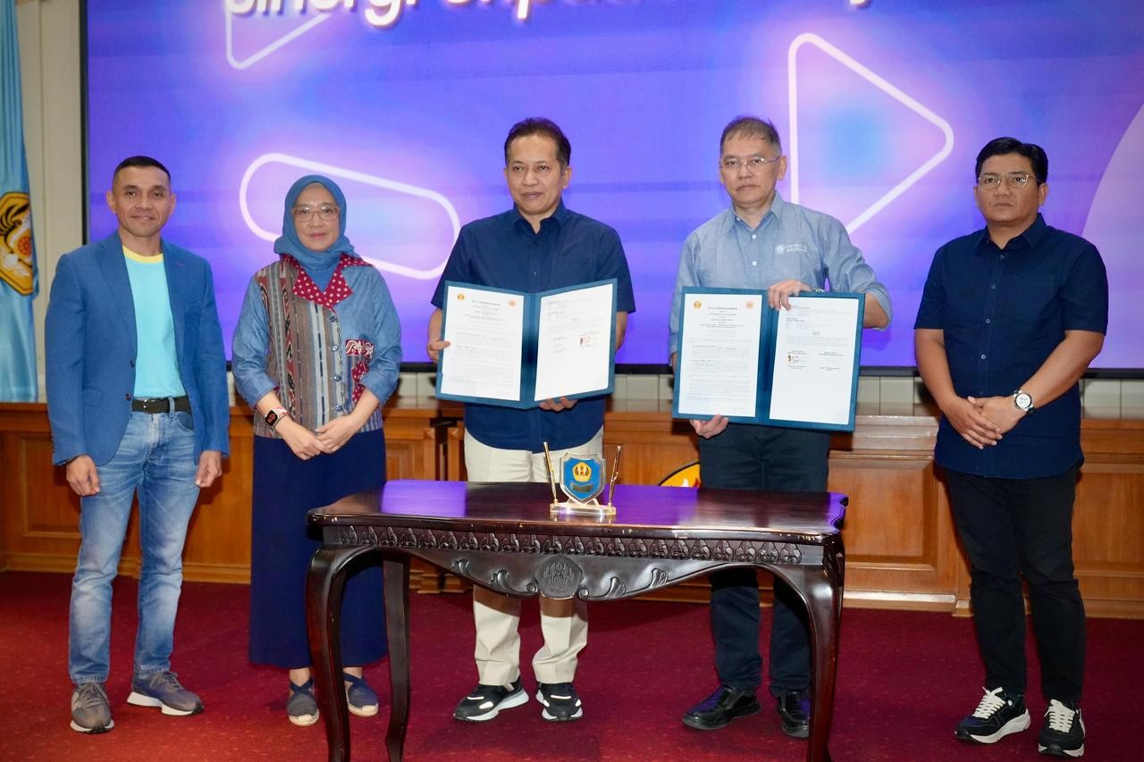 Ferry: Bidik 300 Universitas Terbaik Dunia, IKA Unpad Mulai Berikan Bantuan