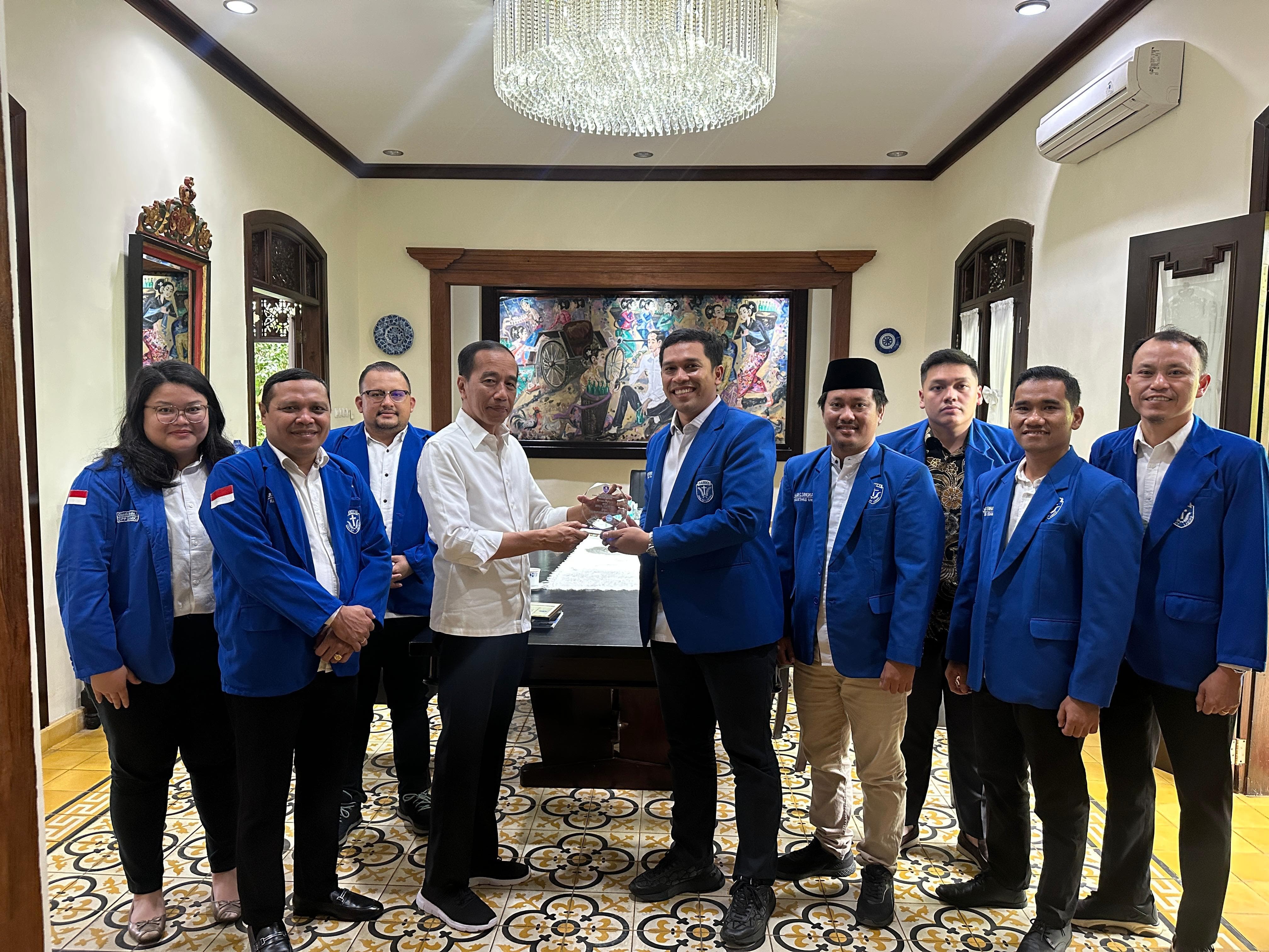Temui Jokowi, GAMKI Bahas Perkembangan Teknologi hingga Program MBG