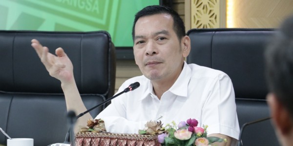 DPR: Bulog Harus Ambil Peran Atasi Beras Sisa Impor Berkutu