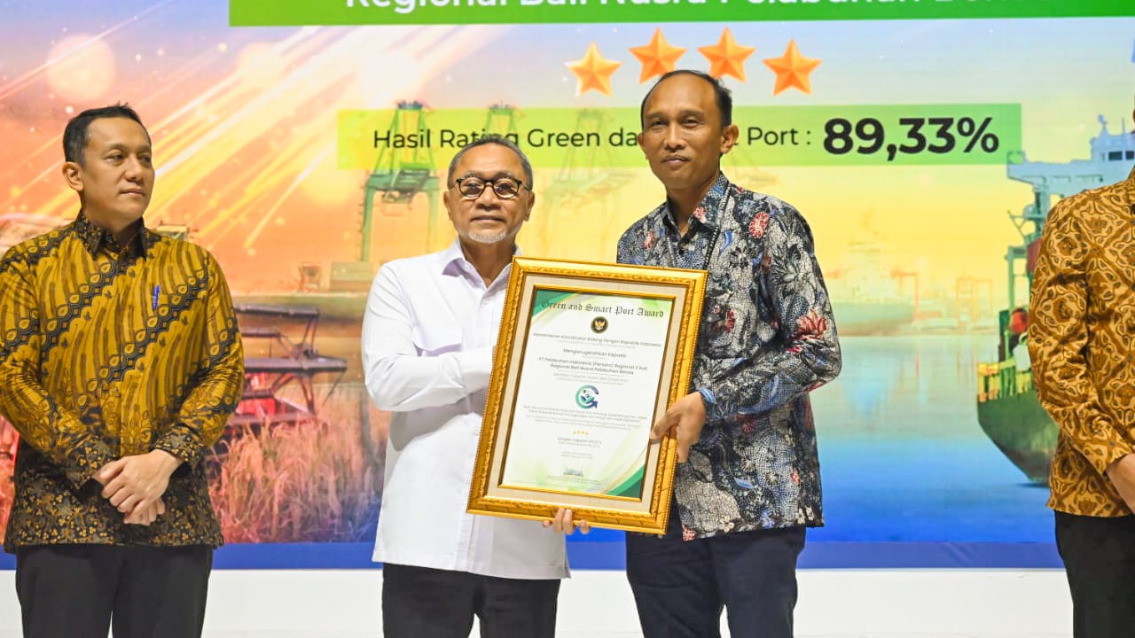 Pelindo Benoa Raih Nilai Tertinggi Dalam Green and Smart Port Awards 2024