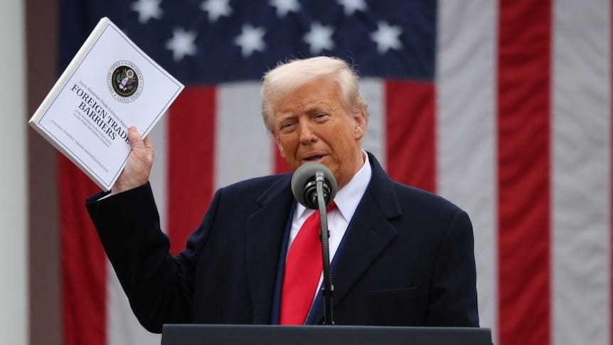 Trump Klaim Kebijakan Tarif Baru Sebagai Kemerdekaan Ekonomi AS