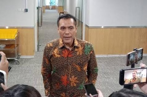 Satpol PP DKI Bubarkan Paksa Masa 'UU TNI' Berkemah di Depan DPR, Stafsus: Atas Nama Gubernur Kami Mohon Maaf