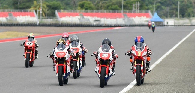 Pertamina Dukung Talenta Muda Otomotif Lewat Kejurnas Mandalika Racing Series 2025