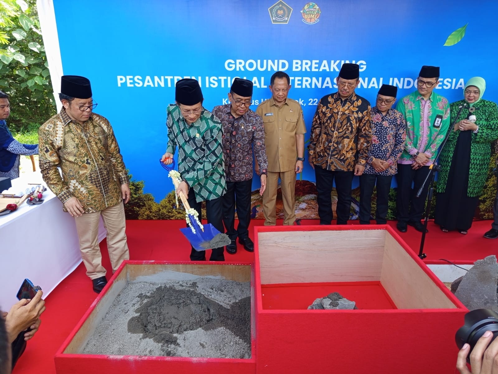 Tanam Sejuta Pohon di Hari Bumi, Menag: Tokoh Agama Harus Jadi Teladan Pelestarian Alam