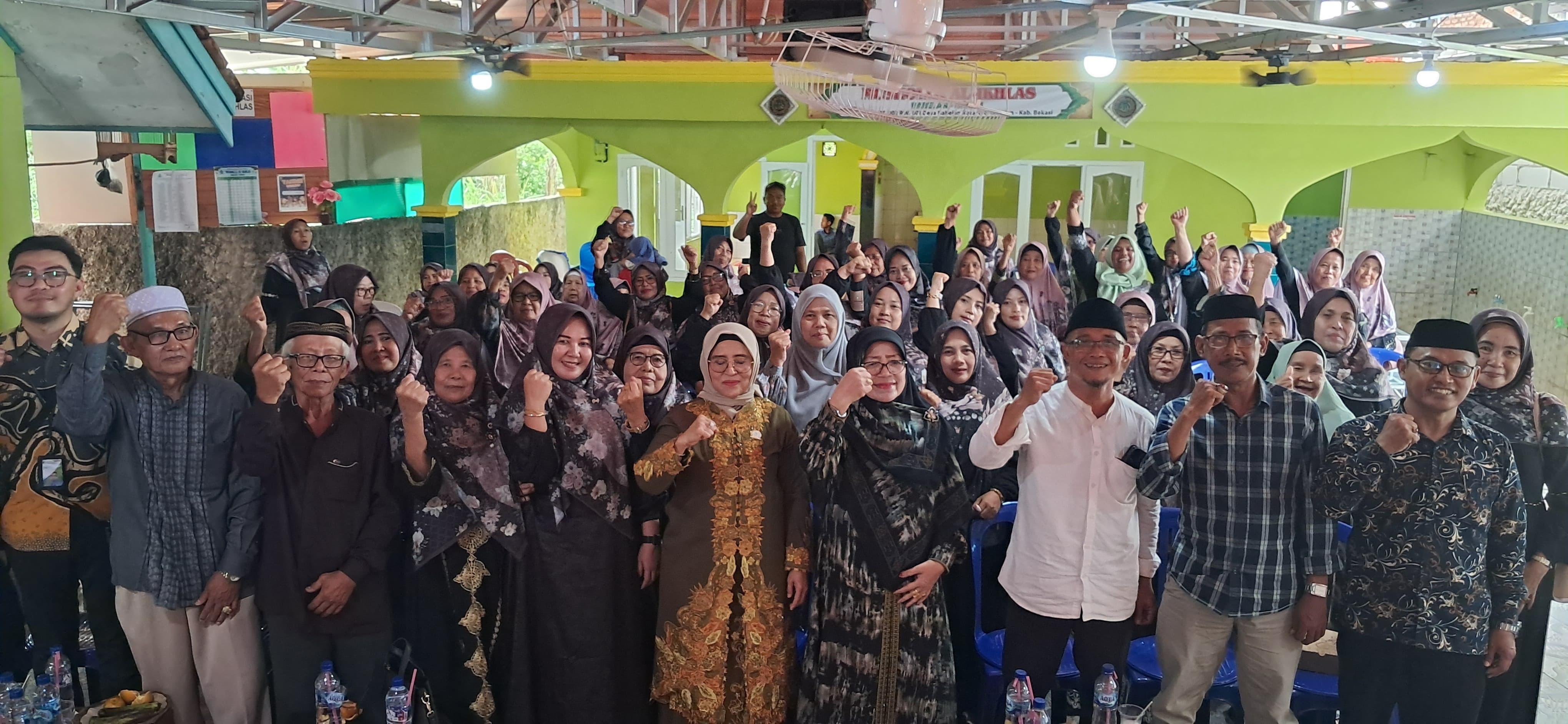 Siqom Tekankan Kolaborasi Pemerintah dan Warga Babelan untuk Lindungi Pekerja