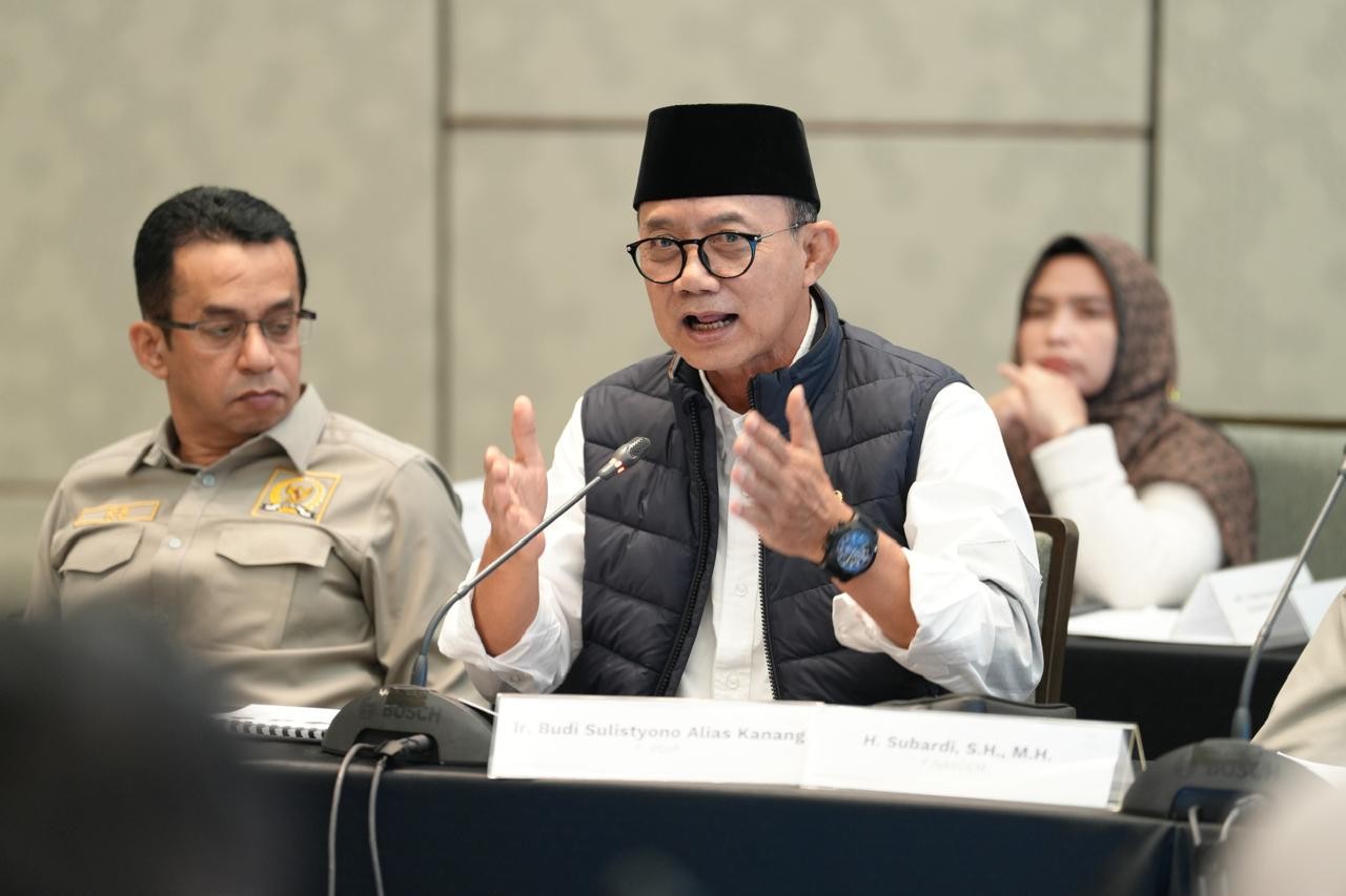 Dorong Penyelesaian Hak Eks-Buruh PT Kertas Leces, Kanang: Jangan Biarkan Eks-Buruh Leces Berjuang Sendiri