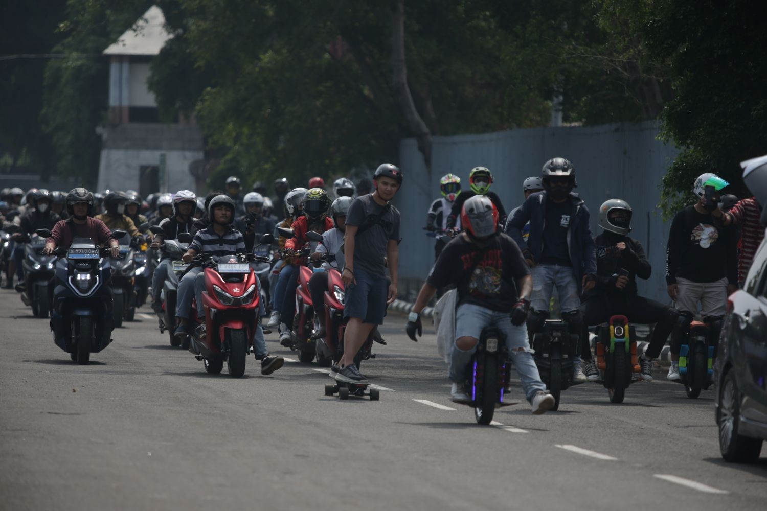 PEVS 2025 in Collaboration with Asiabike Jakarta Catatkan Capaian Positif Hingga Hari ke-5 Pameran