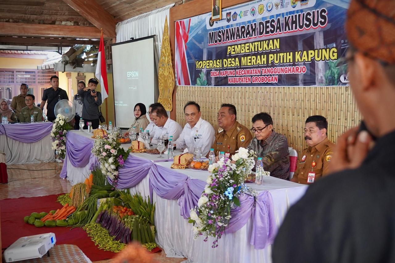 Menkop Sebut Kopdes Merah Putih di Jateng Jadi Motor Penggerak Ekonomi Desa