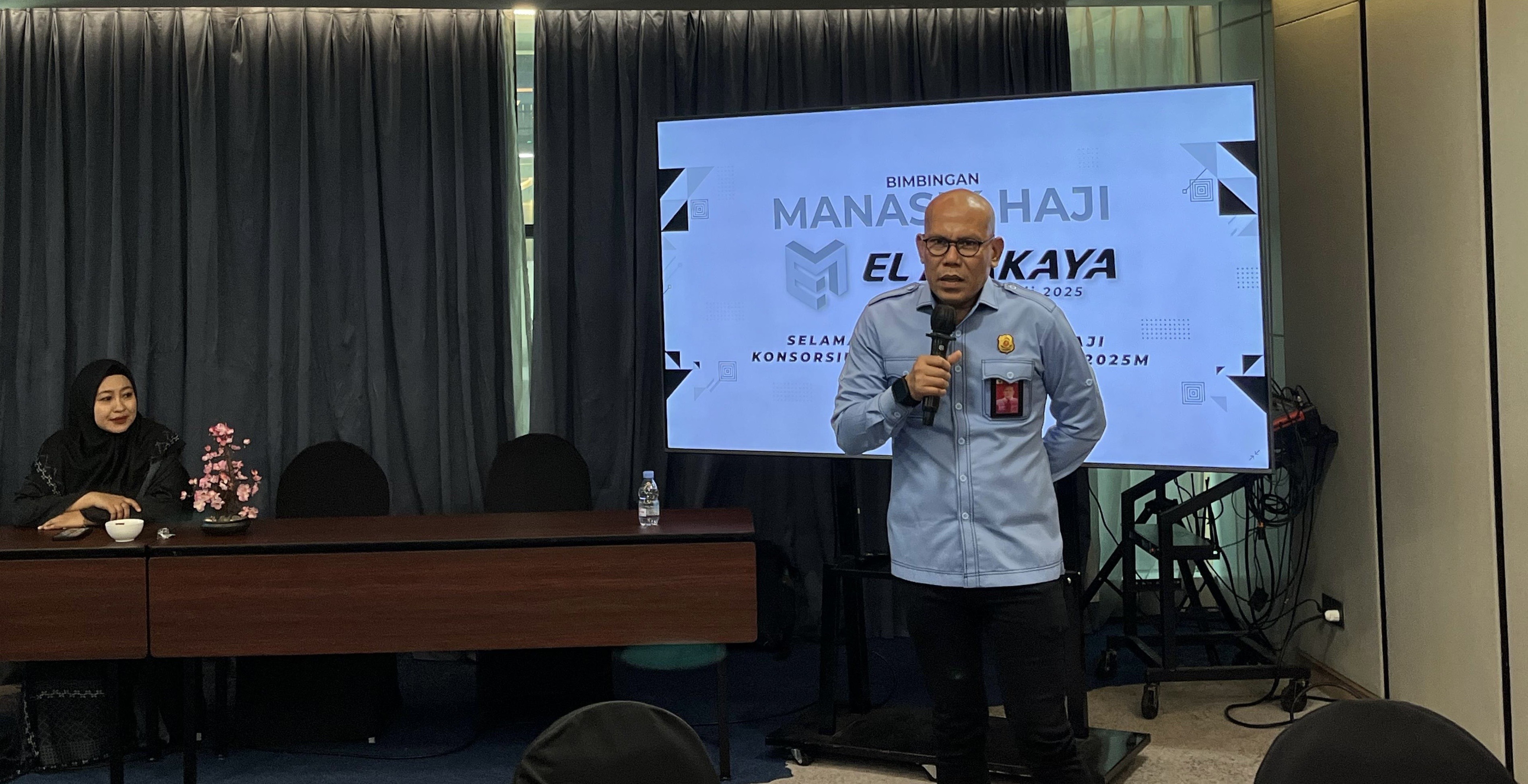 Kementerian Agama Lepas Keberangkatan Kloter Perdana Jemaah Haji Khusus 1446 H
