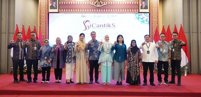 OJK Gandeng AO PNM dalam Program SICANTIKS untuk Perkuat Literasi Keuangan Syariah