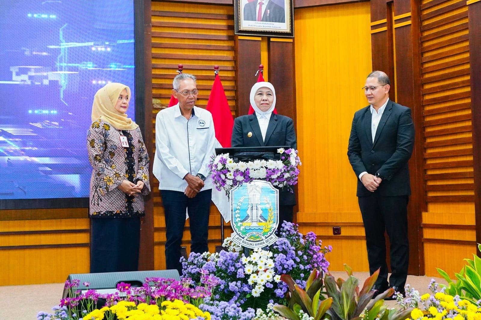 Luncurkan SPMB Berbasis AI Jenjang SMAN/SMKN, Gubernur Khofifah Pastikan Proses Berjalan Objektif, Transparan dan Berkeadilan