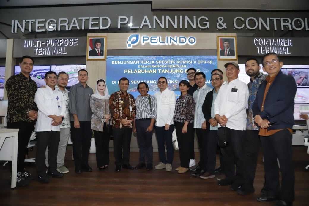Komisi V DPR RI Tinjau Infrastruktur dan Sistem Kendali di Pelabuhan Tanjung Emas Semarang