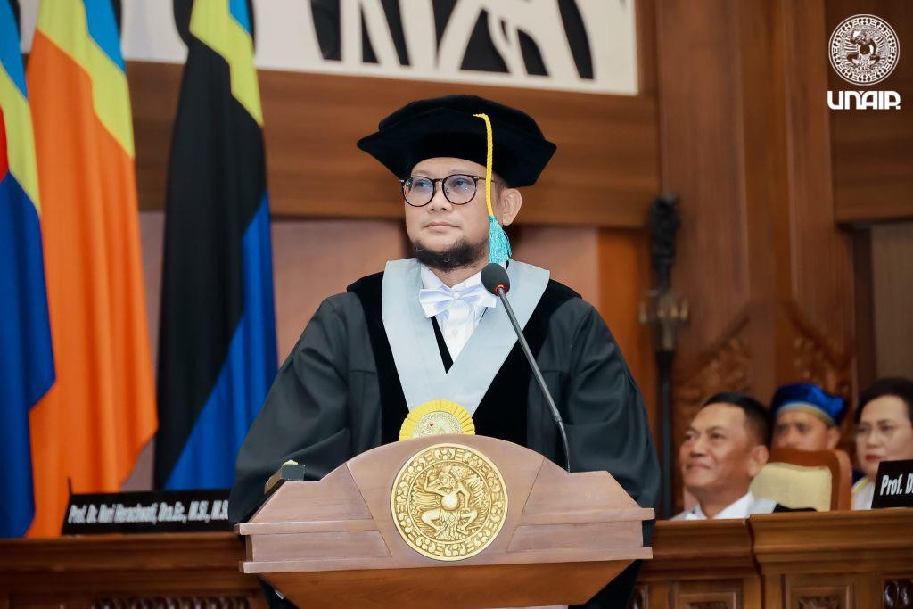 Guru Besar UNAIR Tekankan Pentingnya Gaya Hidup Ramah Lingkungan