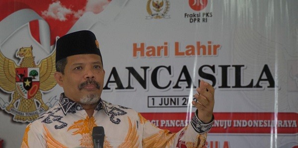 Johan Rosihan Tekankan Pentingnya Pancasila Sebagai Nilai Hidup Bukan Sekedar Dokumen Negara