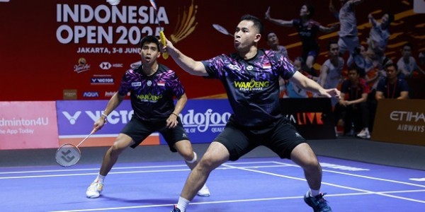 Sabar/Reza Tumbangkan Unggulan Pertama, Tembus Semifinal Indonesia Open 2025