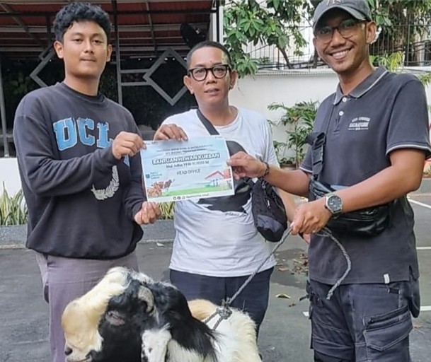 Kolaborasi Pertamina Retail dan KPPD Salurkan Hewan Kurban untuk Rakyat