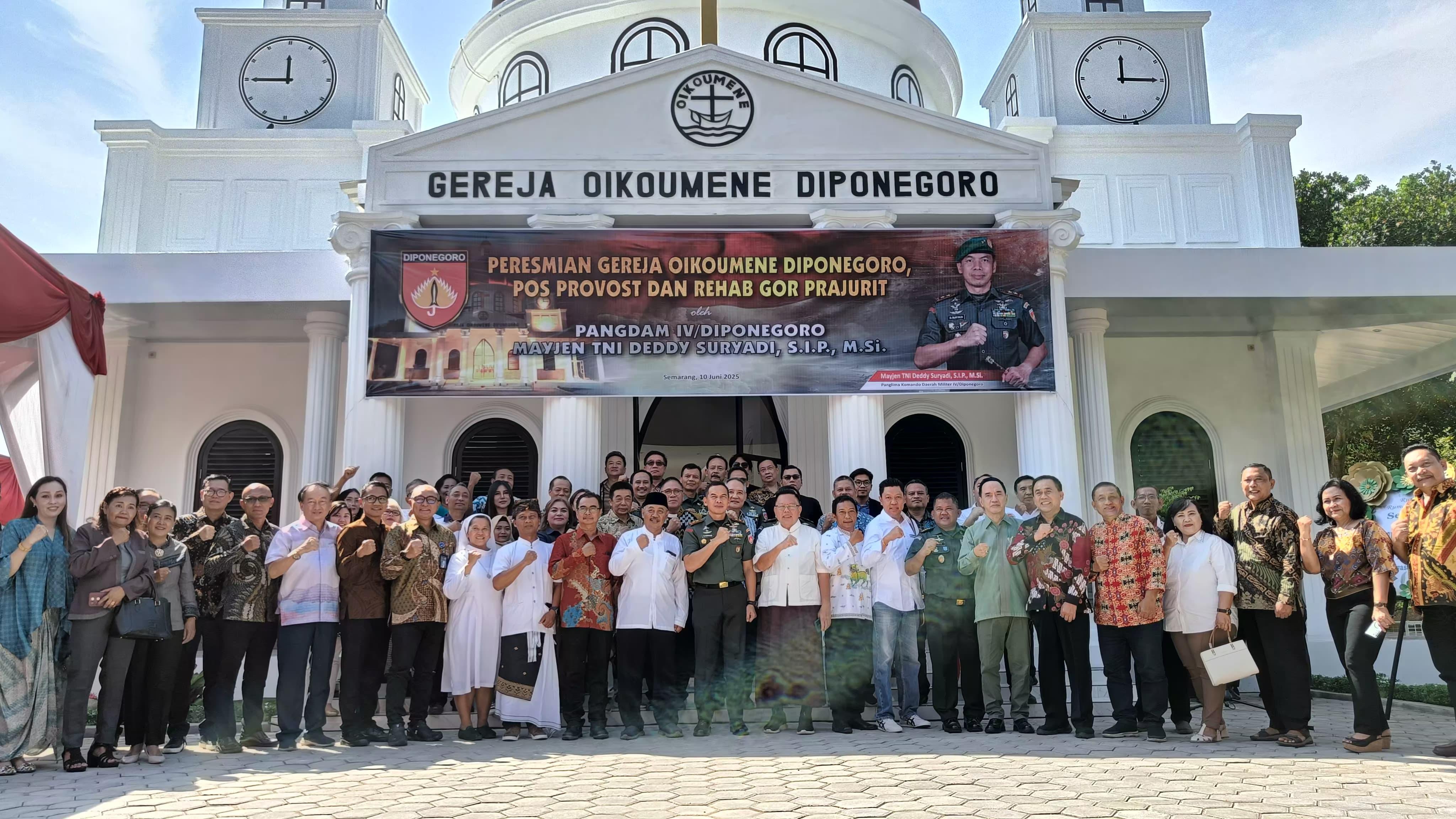 Moderasi Beragama, Pelabuhan Tanjung Emas Semarang Salurkan Bantuan 25 Juta untuk Pembangunan Gereja Kodam IV