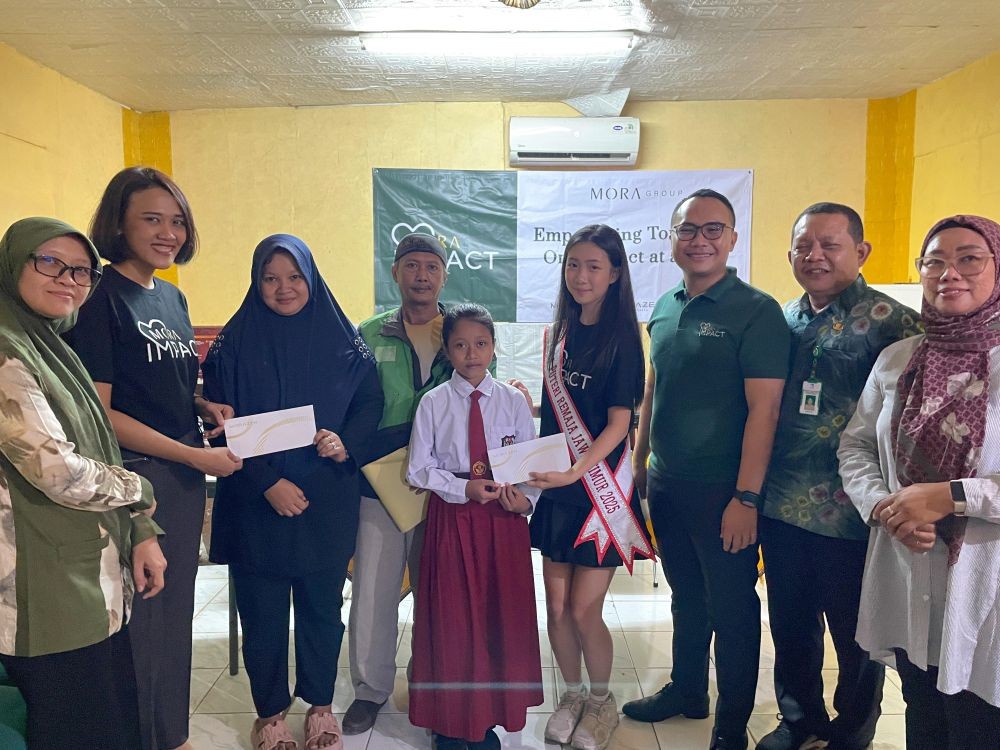 MORA Impact x Puteri Remaja Jatim Salurkan Subsidi Pendidikan & Suplemen bagi Generasi Remaja
