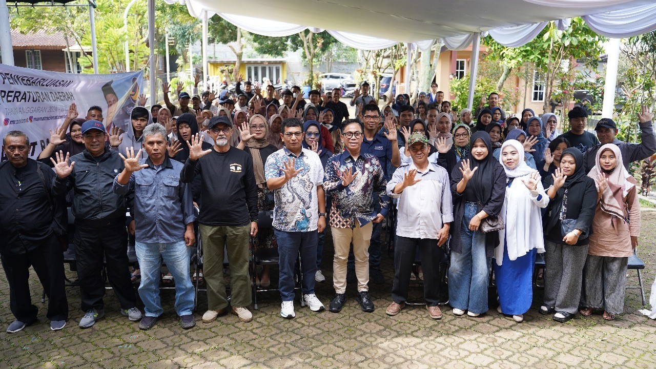 Kang Rachmat Serap Aspirasi Warga Terkait Sistem Pendidikan di Cimahi