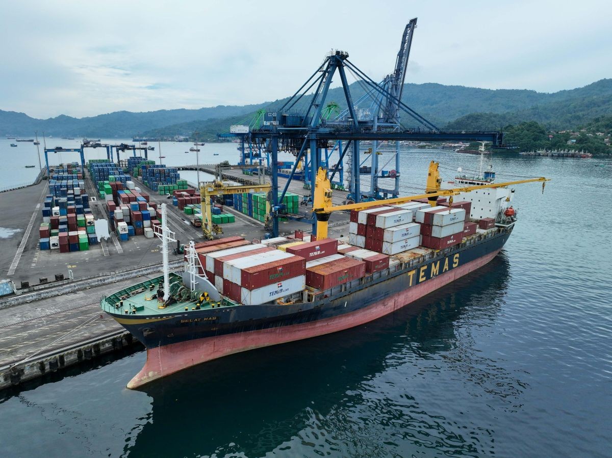 Sempat Terganggu Pasca Insiden RTG, Layanan TPK Bitung Kembali Normal Sejak Awal Juli