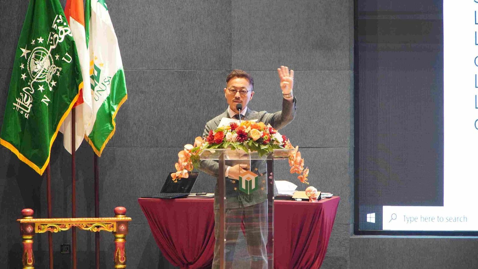Pakar Jepang Berbagi Ilmu Tangani Anak Berkebutuhan Khusus di Unusa