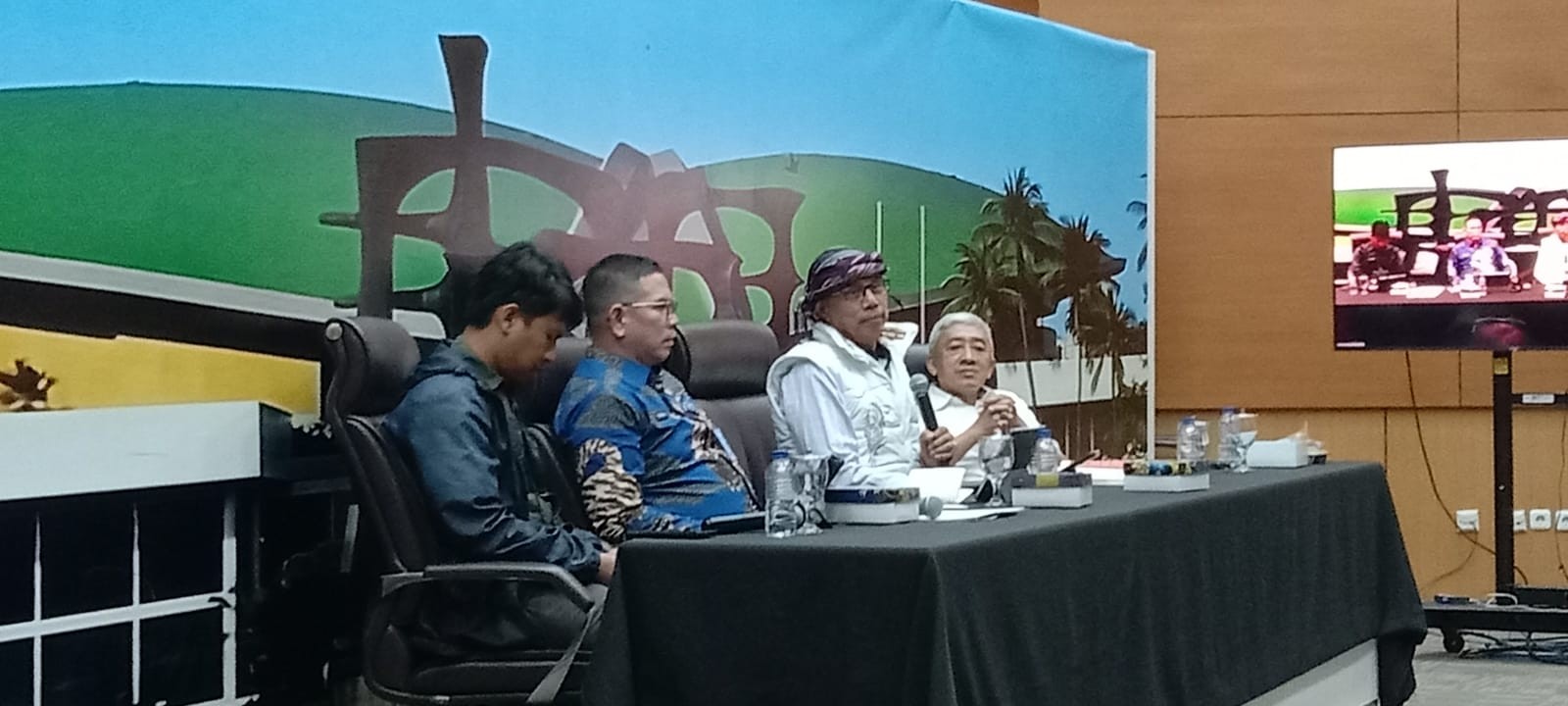 Hinca Pandjaitan Dorong MPR Tetapkan Narkotika sebagai Bahaya Laten Bangsa