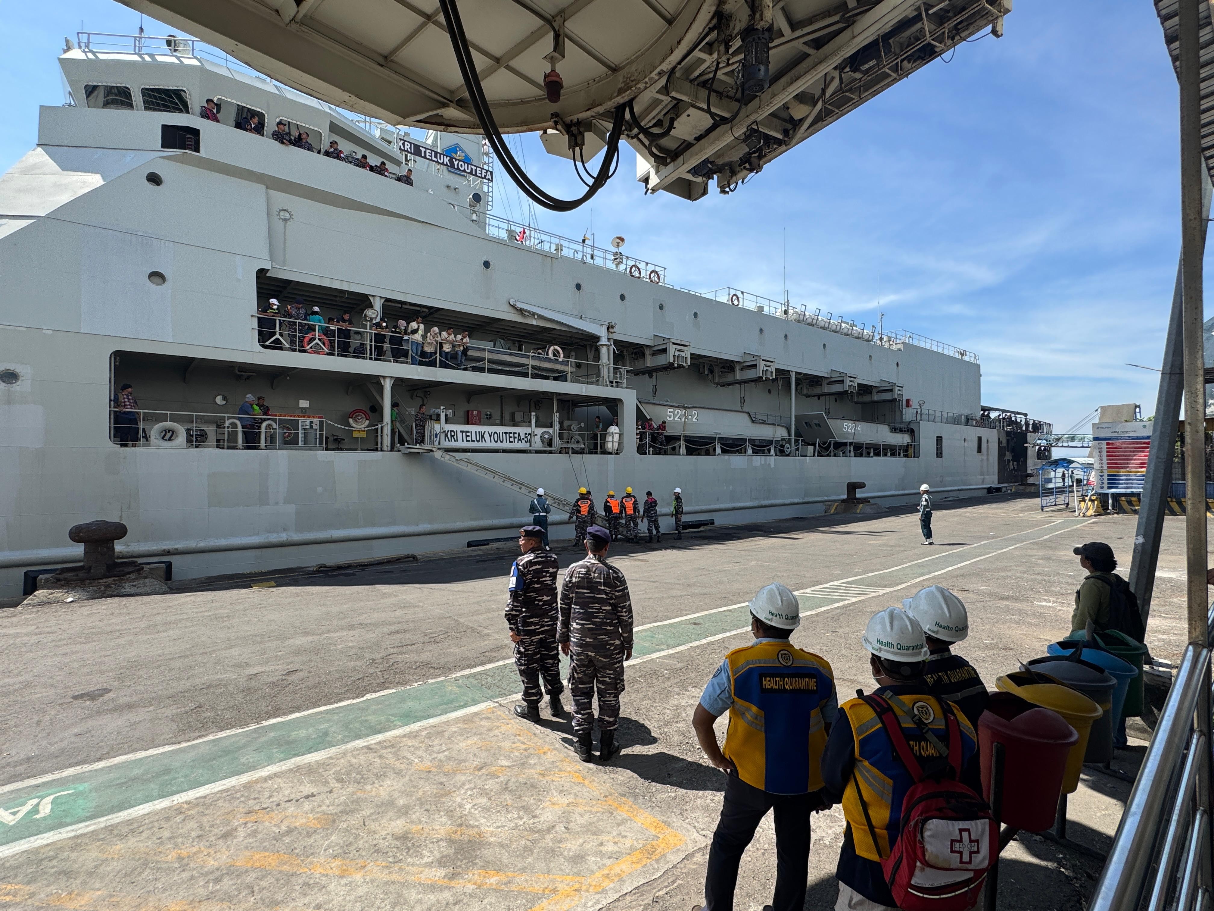 KRI Teluk Youtefa Merapat! Pelindo Aktif Dukung Latihan Penanggulangan Bencana Nasional