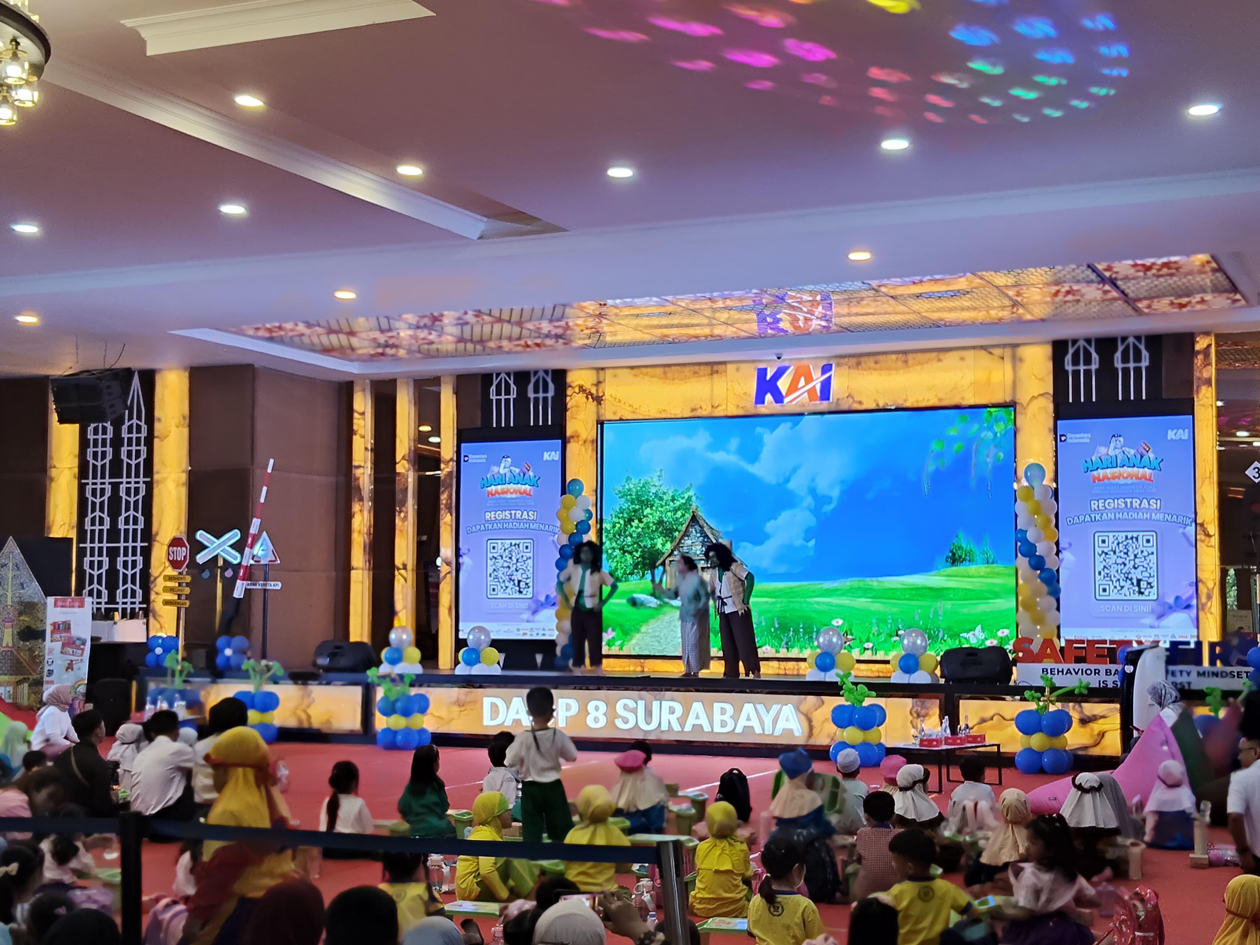 Kenalkan Profesi Melalui Kegiatan Kreatif, Meriahkan Hari Anak Nasional Bersama PT. Kereta Api Indonesia
