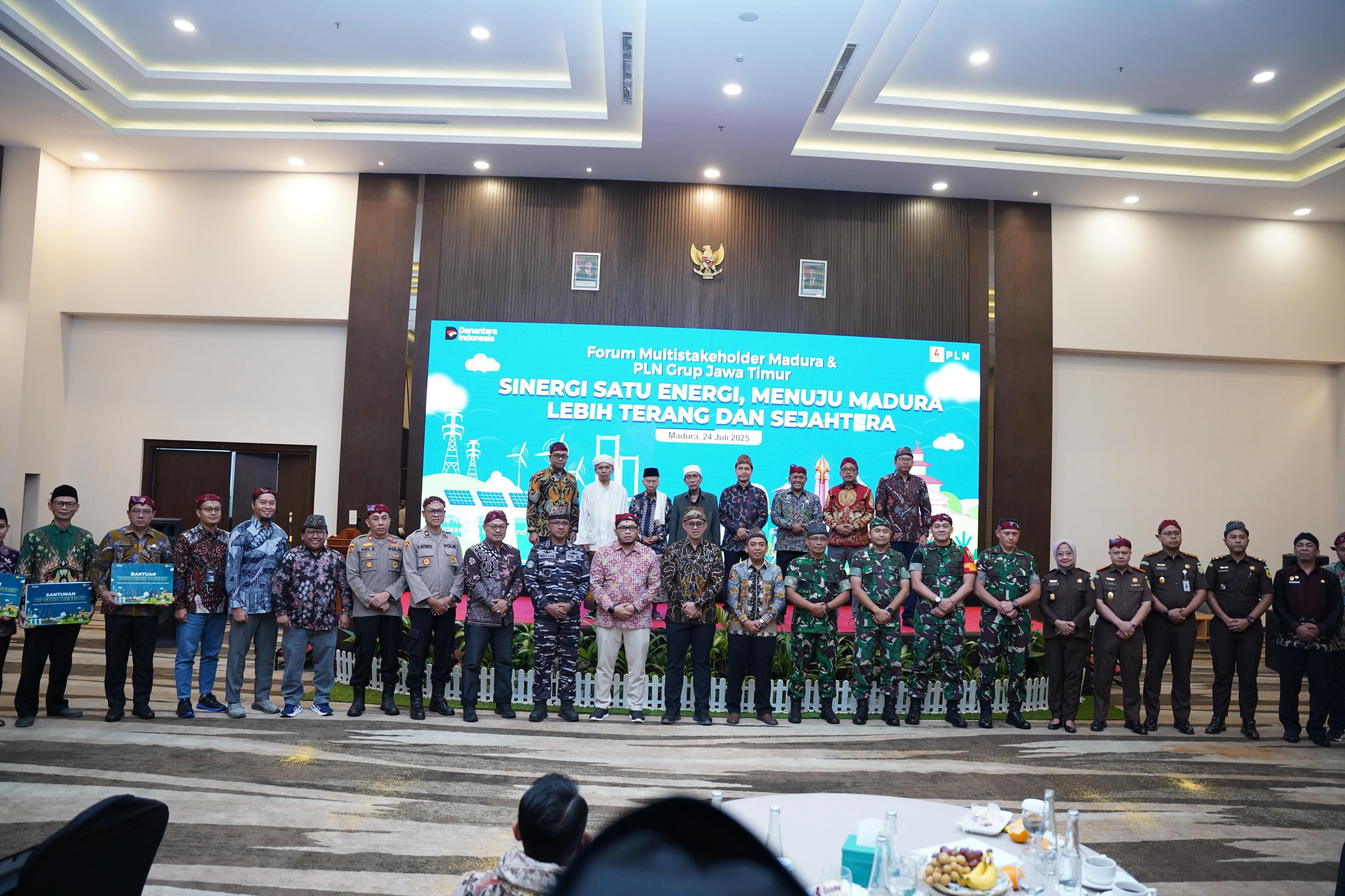 Wujudkan Semangat Kemerdekaan, PLN Ajak Pemangku Kepentingan Komitmen Menuju Madura Lebih Terang dan Sejahtera
