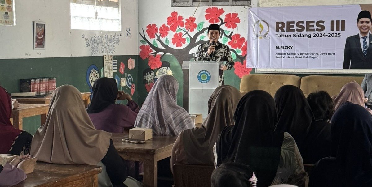 M Rizky Serap Aspirasi Warga Terkait Pendidikan dan Infrastruktur di Leuwisadeng
