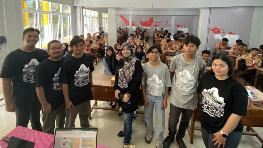Mitigasi Bahaya Narkoba, UPIK3 PPNS Gelar Sosialisasi bagi Siswa di SMK Adhikawacana Surabaya