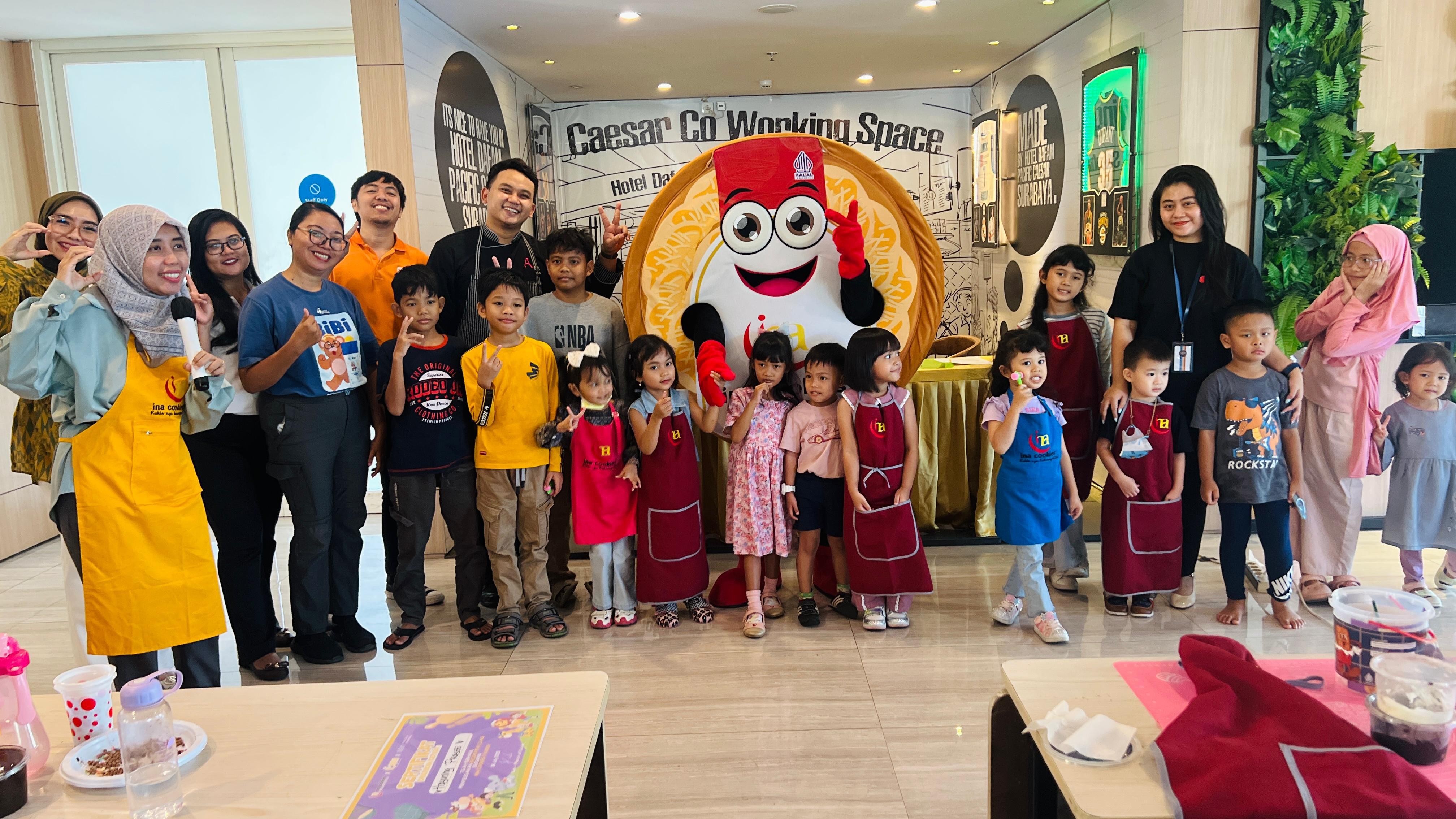 Dafam Pacific Caesar Surabaya Gelar "Chocoball Cooking Class" untuk Ibu dan Anak