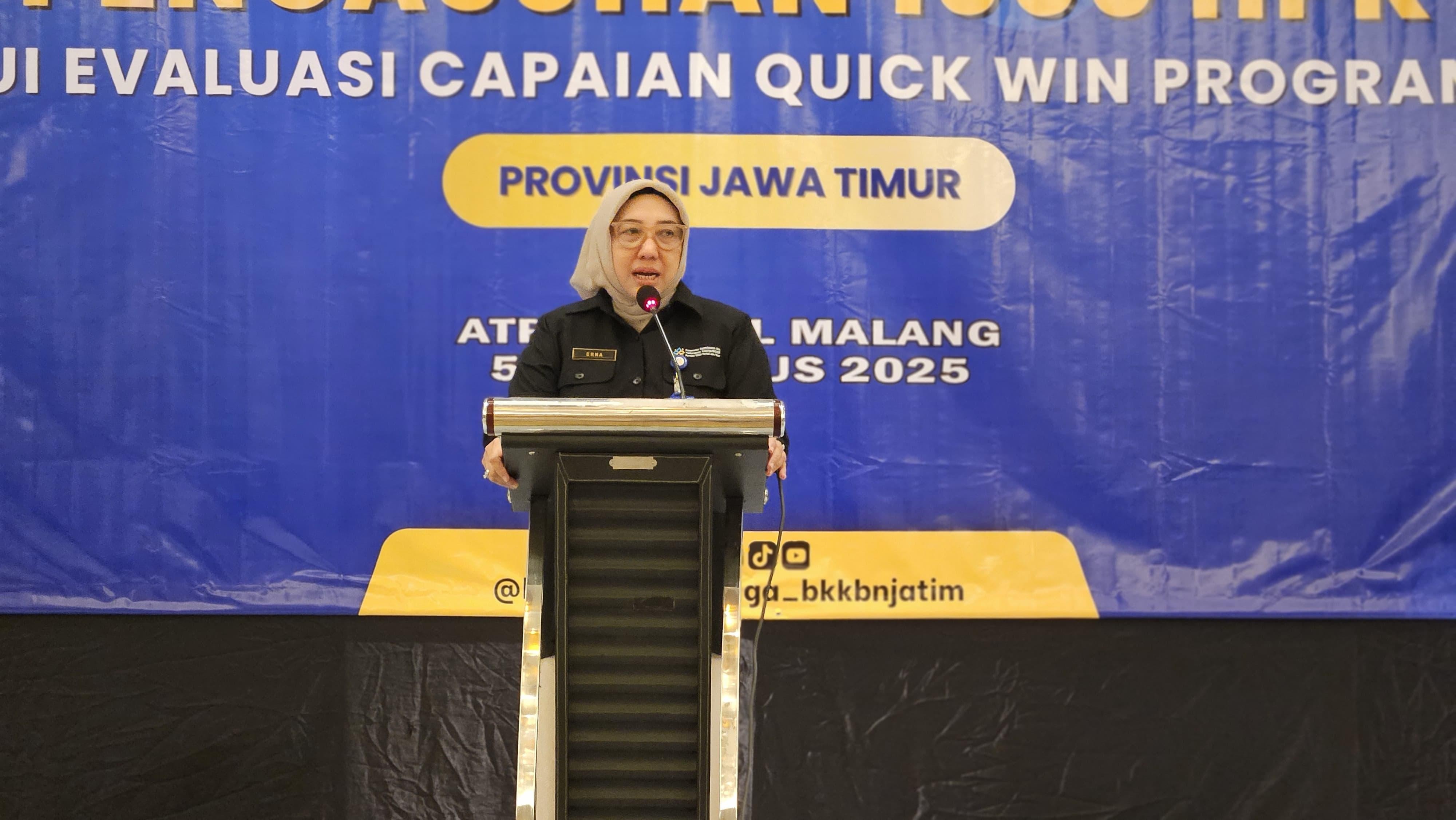 Kepala Kemendukbangga/BKKBN Jatim Kukuhkan Pengurus Forum Genre Jatim
