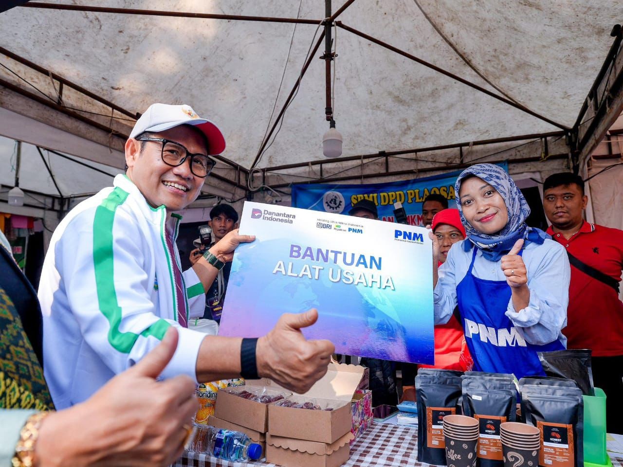 Gus Imin Beri Bantuan Alat Produksi untuk Purna PMI di Malang, Dorong Kemandirian Usaha