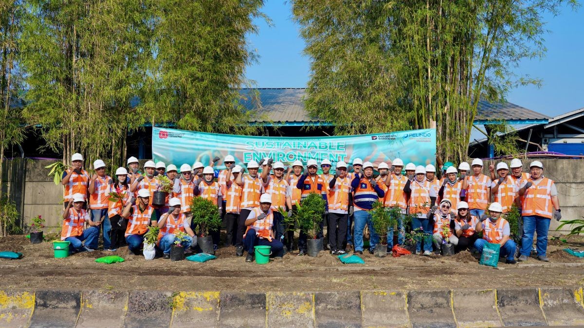 TPS Tanam 80 Pohon Lewat Program “High Plantation, Zero Emission”, Wujud Nyata Komitmen Lingkungan