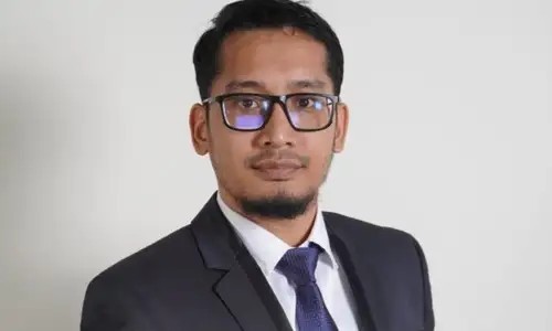 Pakar UNAIR Tekankan Pentingnya Literasi Digital dan Keamanan Siber Terkait Penundaan Payment ID